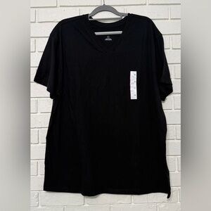 Men’s Goodfellow Black V-neck tee. Size XXL. NWT